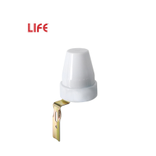 INTERRUPTEUR LIFE TWILIGHT, 10A, RÉGLAGE 5-50 LUX, 220V, 2200W max, IP44